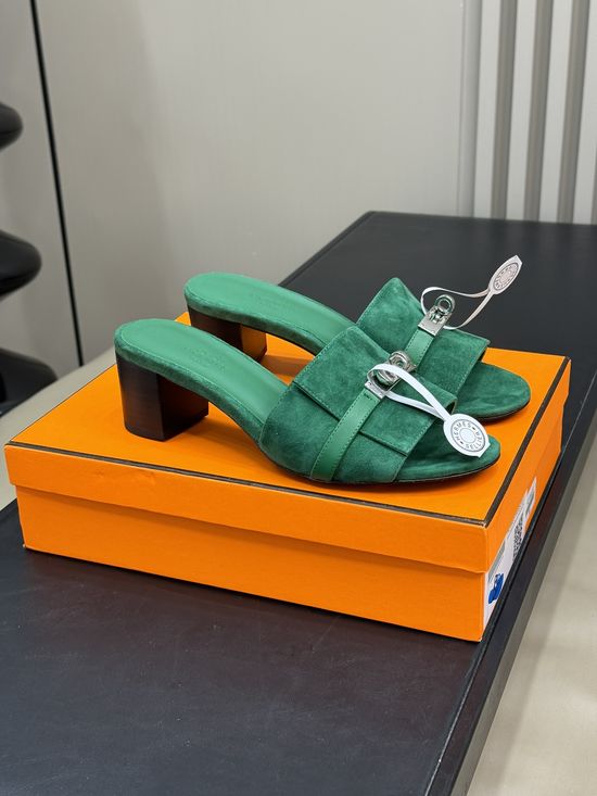 Hermes Classic Flat Slippers Cowhide Upper Lining Sole