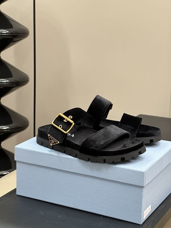 Prada Luxurious Velvet Platform Sandals Comfortable Thick Sole Shoes
