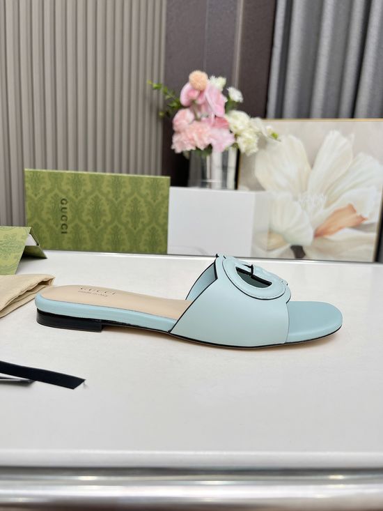 Gucci Classic Mid-heel Leather Sandals With Logo Detail