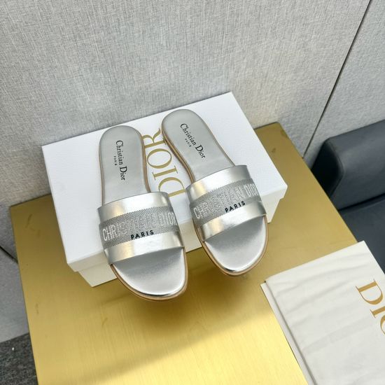 Christian Dior Embroidered Leather Comfortable Stylish Slide Sandals
