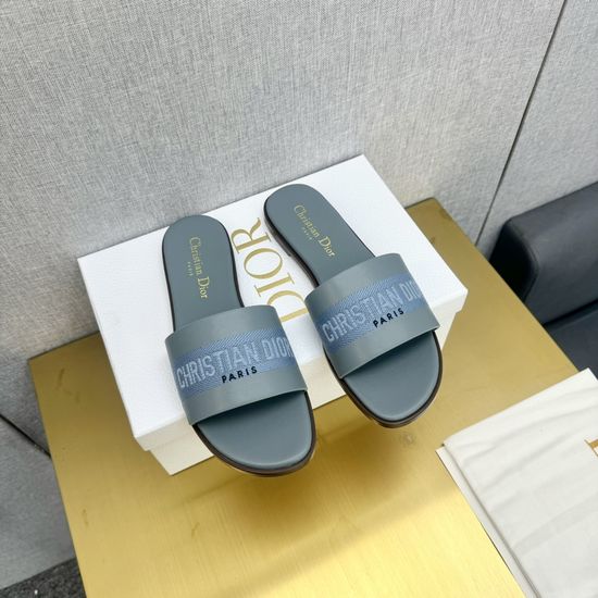 Christian Dior Embroidered Leather Comfortable Stylish Slide Sandals
