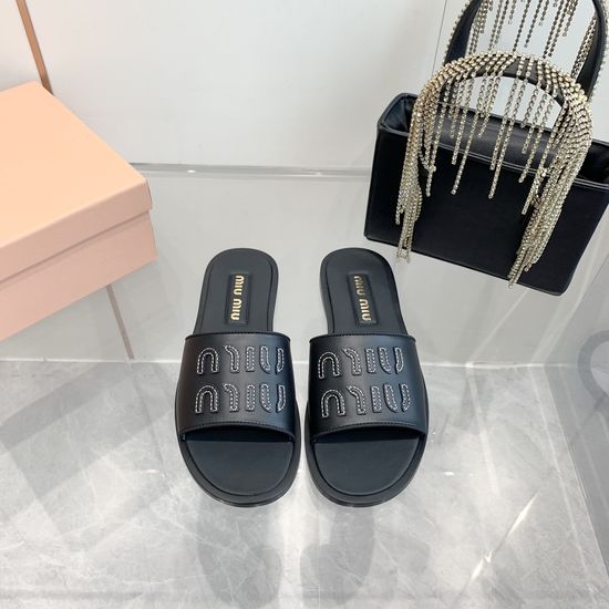 Miu Miu Woven Logo Comfortable Casual Slides