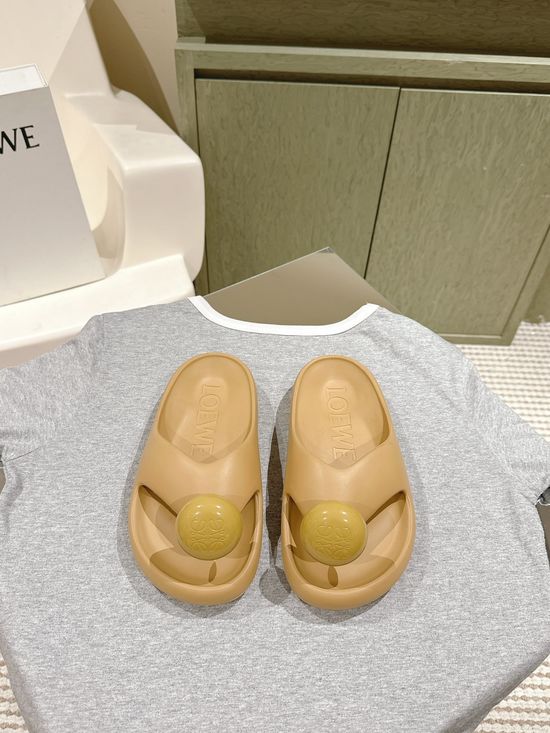 Loewe Soft Padded Fluffy Bread Slippers Casual Daily Wear