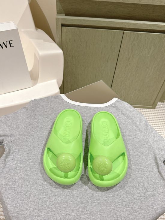 Loewe Soft Padded Fluffy Bread Slippers Casual Daily Wear