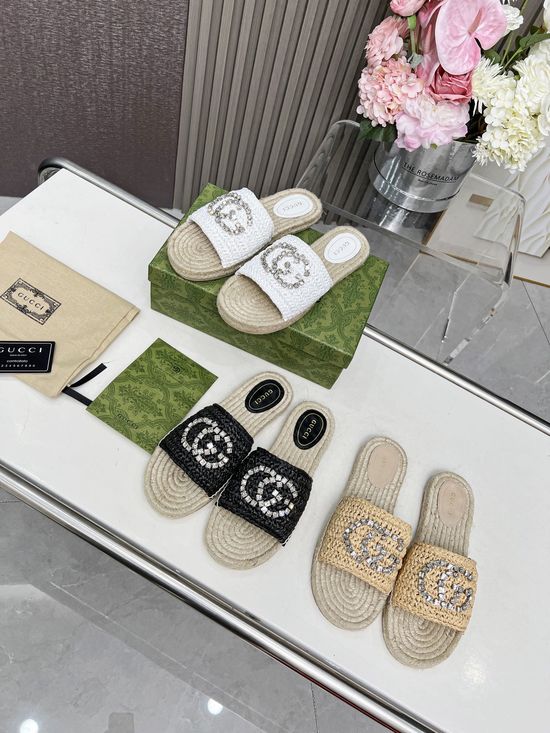 Gucci Handwoven Rhinestone Decorated Casual Flat Slides