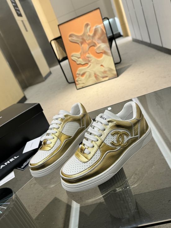 Chanel Embroidered Leather Lined Casual All-match Sneakers