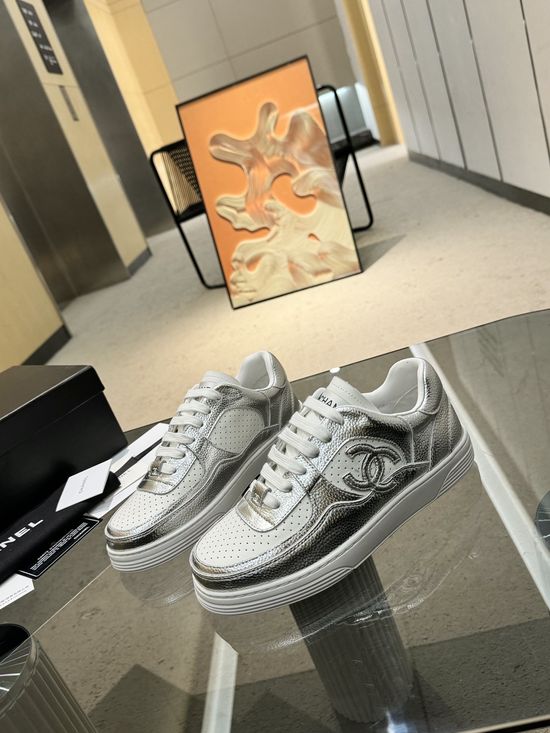 Chanel Embroidered Leather Lined Casual All-match Sneakers