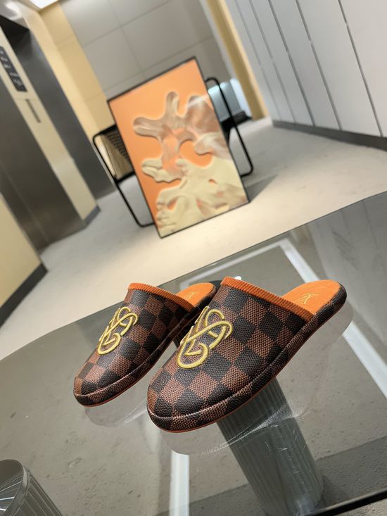Louis Vuitton Vintage Fashion Co-branded Comfortable Casual Slides