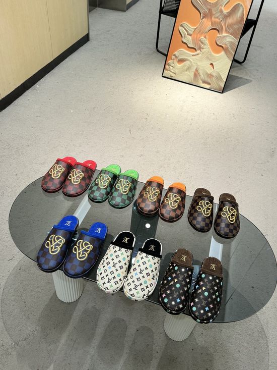 Louis Vuitton Vintage Fashion Co-branded Comfortable Casual Slides