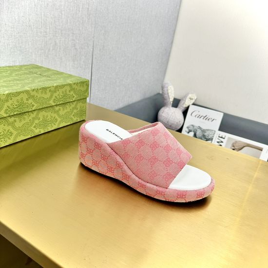 Balenciaga Thick Sole Wedge Slides Comfortable Casual Footwear