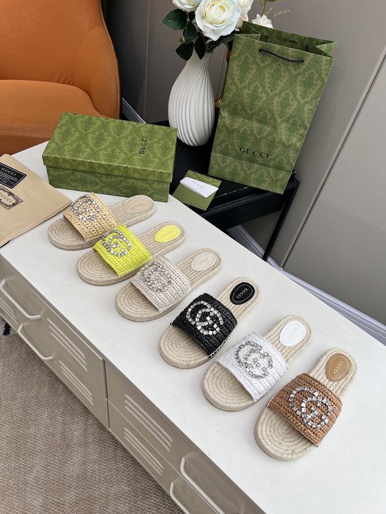 Gucci Handwoven Rhinestone Decorated Casual Flat Slides