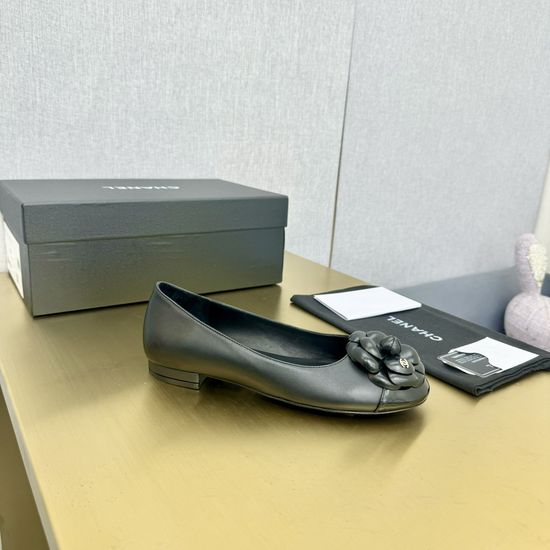 Chanel Elevated Fabric Upper Thong Sandals with Genuine Leather Outsole