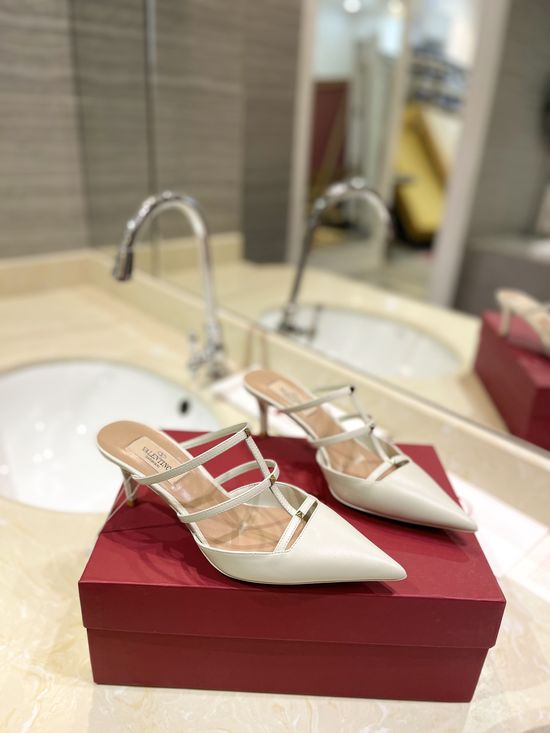 Valentino Pointed Toe Low Heel Mules With Mini Rivet Details