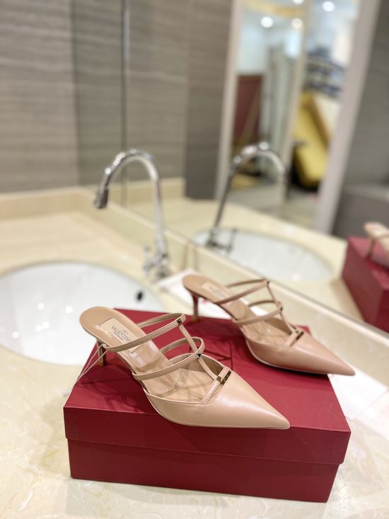Valentino Pointed Toe Low Heel Mules With Mini Rivet Details