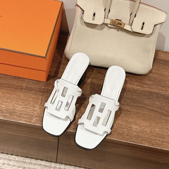 Hermes Elegant Mid-heel Sandals Soft Lining Comfortable Fashion Footwear