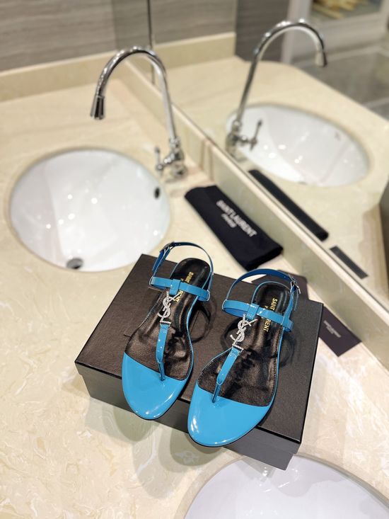 Yves Saint Laurent Classic Flat Sandals with Glossy Finish