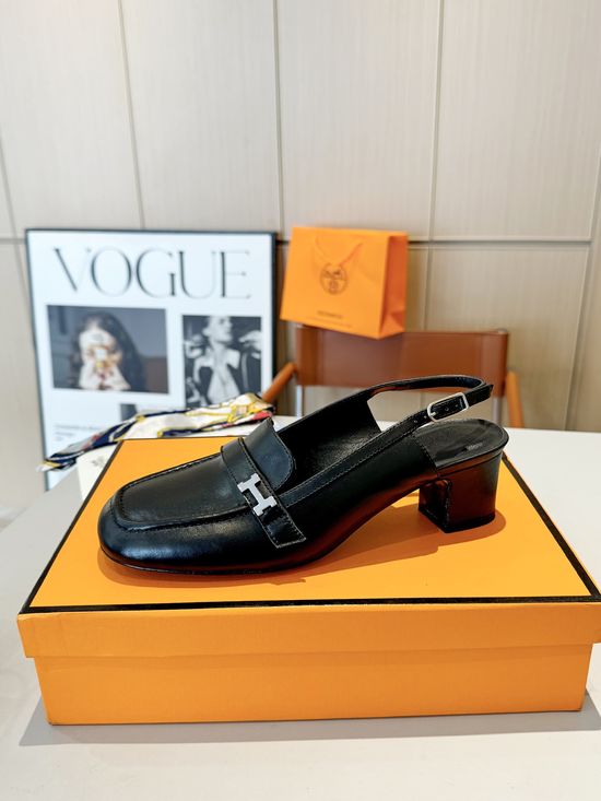 Hermes Square Toe Buckle Mules Comfortable Leather Insole