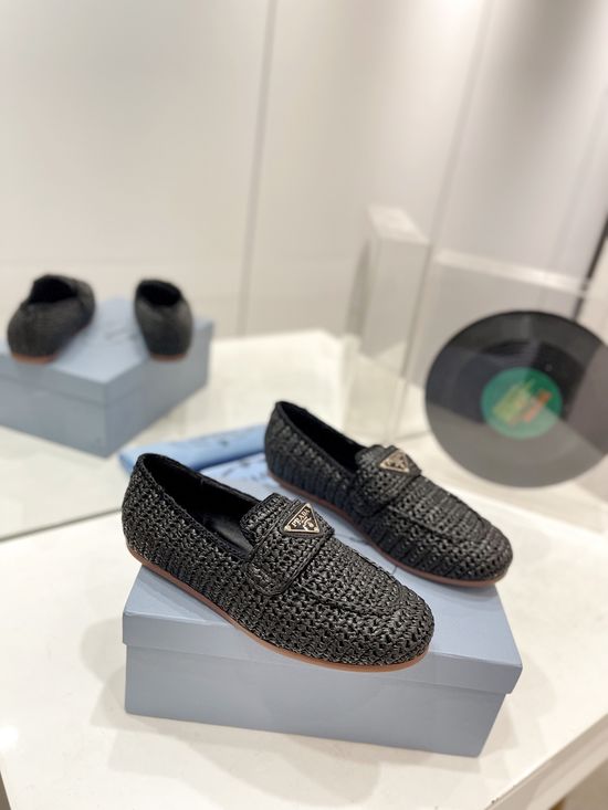 Prada Hand Woven Casual Comfortable Slip On Flat Shoes