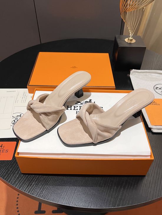 Hermes Elegant Low Heel Slides with Premium Soft Material