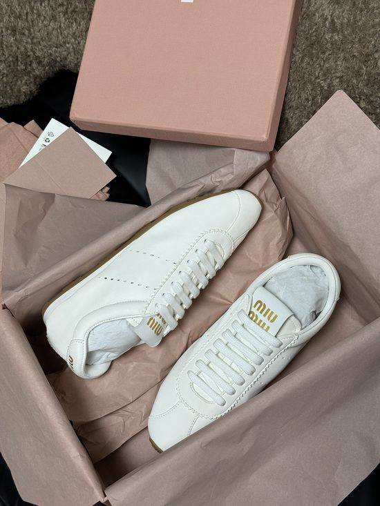 Miu Miu Soft Lambskin Low-Top Comfortable Casual Trainers