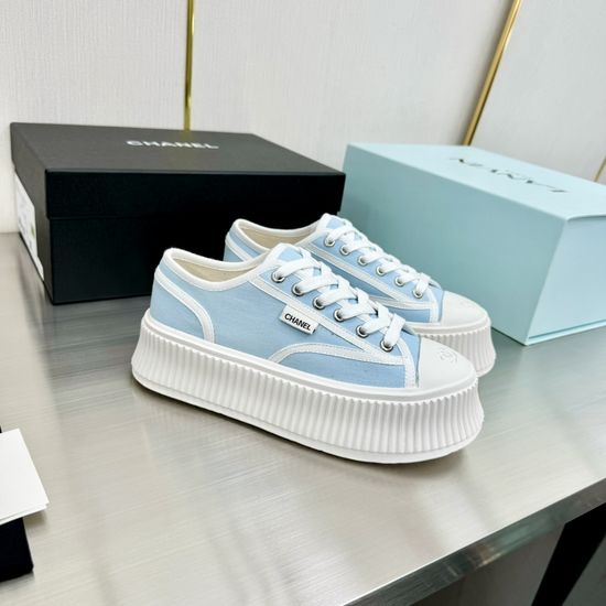 Chanel Cute Retro Canvas Comfortable Platform Slip Ons