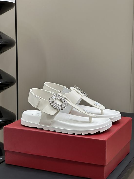 Roger Viver Lightweight Platform Sandals With Rhinestone Buckle
