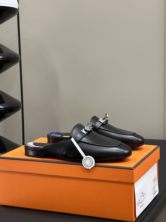 Hermes Classic Slip-On Mules With Premium Leather Lining