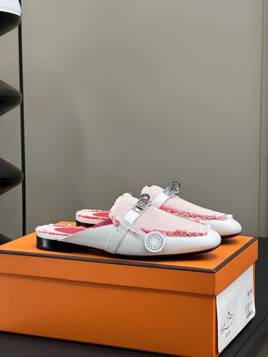 Hermes Classic Slip-On Mules With Premium Leather Lining