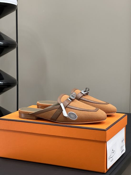Hermes Classic Slip-On Mules With Premium Leather Lining