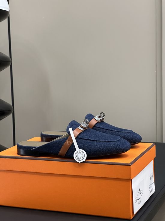Hermes Classic Slip-On Mules With Premium Leather Lining
