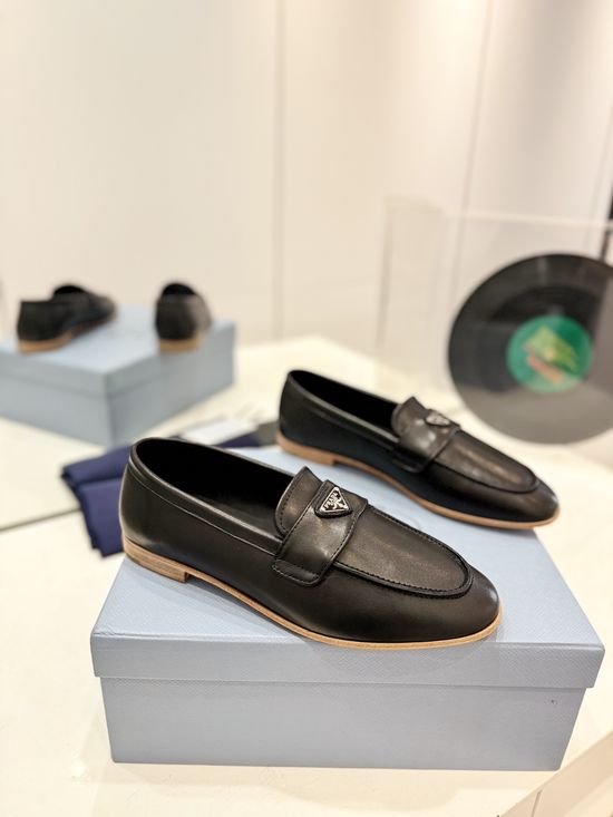 Prada Metal Logo Leather Comfortable Elevated Fashion Shoes