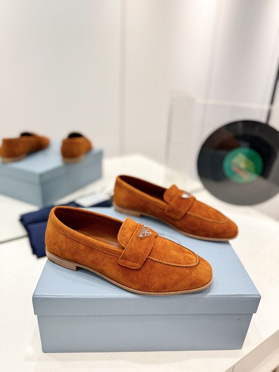 Prada Metal Logo Leather Comfortable Elevated Fashion Shoes