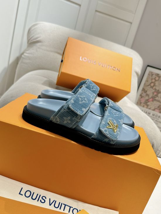 Louis Vuitton Flat Sandal Raffia Upper Adjustable Fastener Soft Insole Lightweight Sole