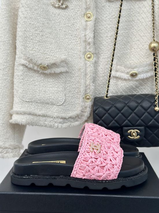 Chanel Woven Raffia Slip On Comfort Slides