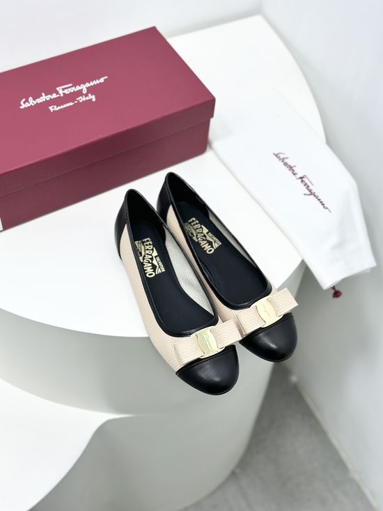 Ferragamo Color-block Linen Canvas Ballet Flats