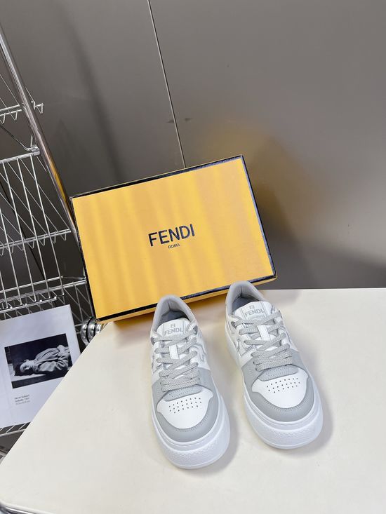 Fendi Stitched Splicing Thick Sole Height Boosting Sneakers