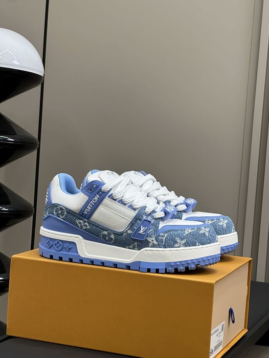 Louis Vuitton Chunky Casual Sneakers Denim Effect Upper Lightweight Sole
