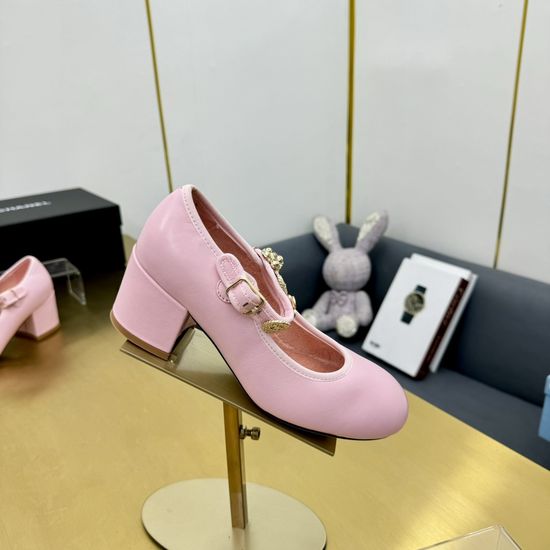 Chanel Vintage Emblem Decor Leather Ballet Flats