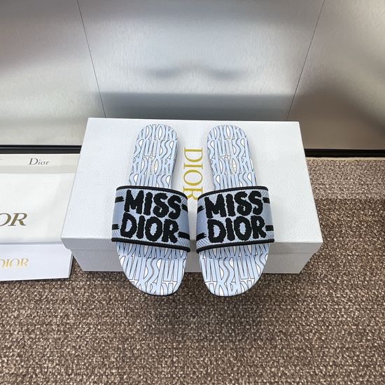 Christian Dior Embroidered Cylindrical Heel Sandals with Classic Logo