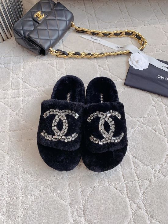 Chanel Wool Fuzzy Rhinestone Slippers Warm Soft Non Slip Casual Shoes