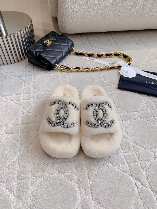 Chanel Wool Fuzzy Rhinestone Slippers Warm Soft Non Slip Casual Shoes