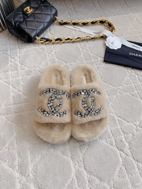 Chanel Wool Fuzzy Rhinestone Slippers Warm Soft Non Slip Casual Shoes