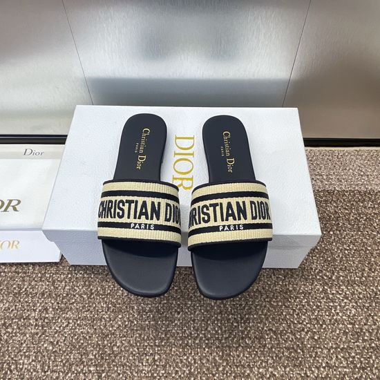 Christian Dior Embroidered Round-Toe Flat Sandals with Logo
