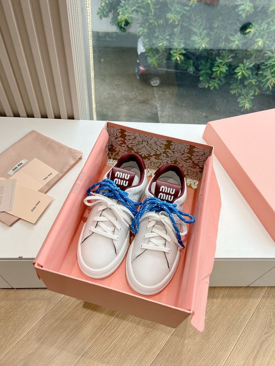 Miu Miu Vintage Style Distressed Casual Sneakers