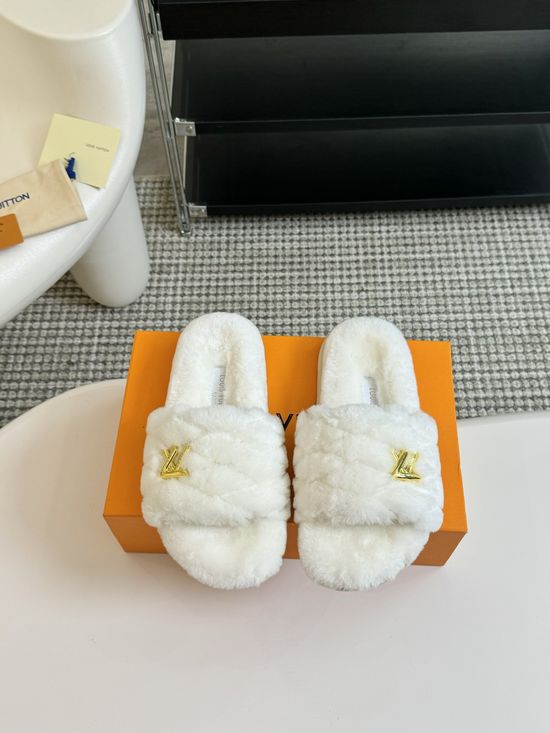 Louis Vuitton Thick-soled Diamond-studded Wool Slippers