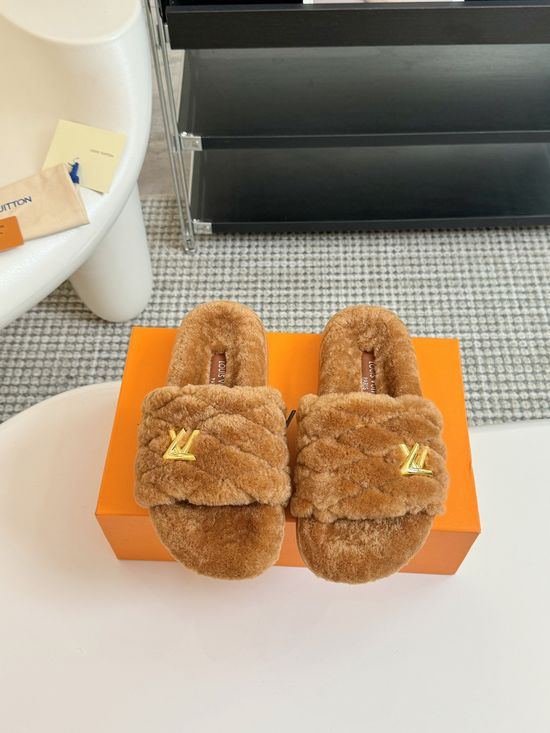 Louis Vuitton Thick-soled Diamond-studded Wool Slippers