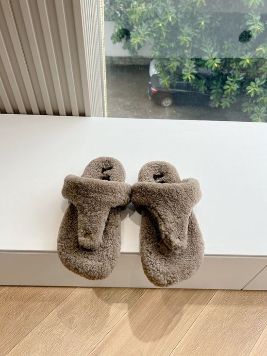 Loewe Faux Fur Lined Mary Jane Mules Round Toe Carved Slippers