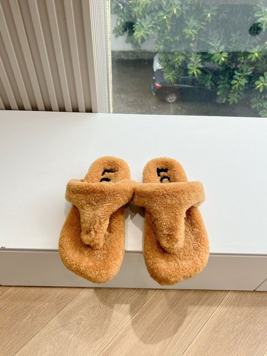 Loewe Faux Fur Lined Mary Jane Mules Round Toe Carved Slippers