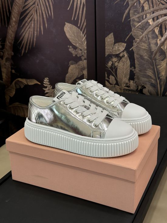 Miu Miu Classic Thick Sole Casual Leather Sneakers
