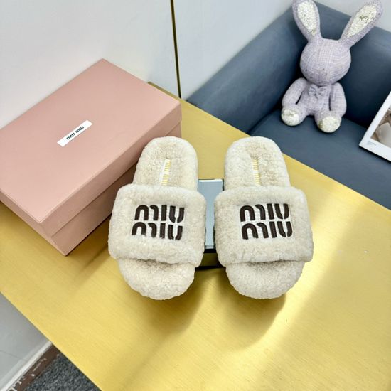 Miu Miu Soft Pure Wool Warm Non-slip Indoor Slippers